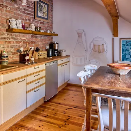 Dom Na Lesnym Zaciszu 2 Дом отдыха