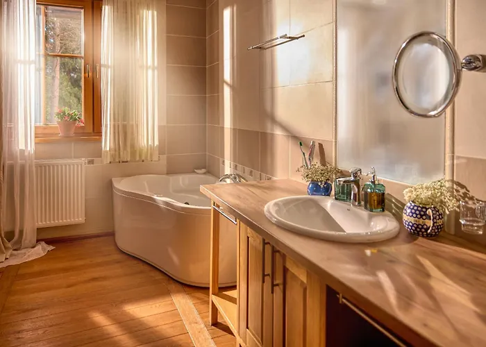 Дом отдыха Dom Na Lesnym Zaciszu 2 *